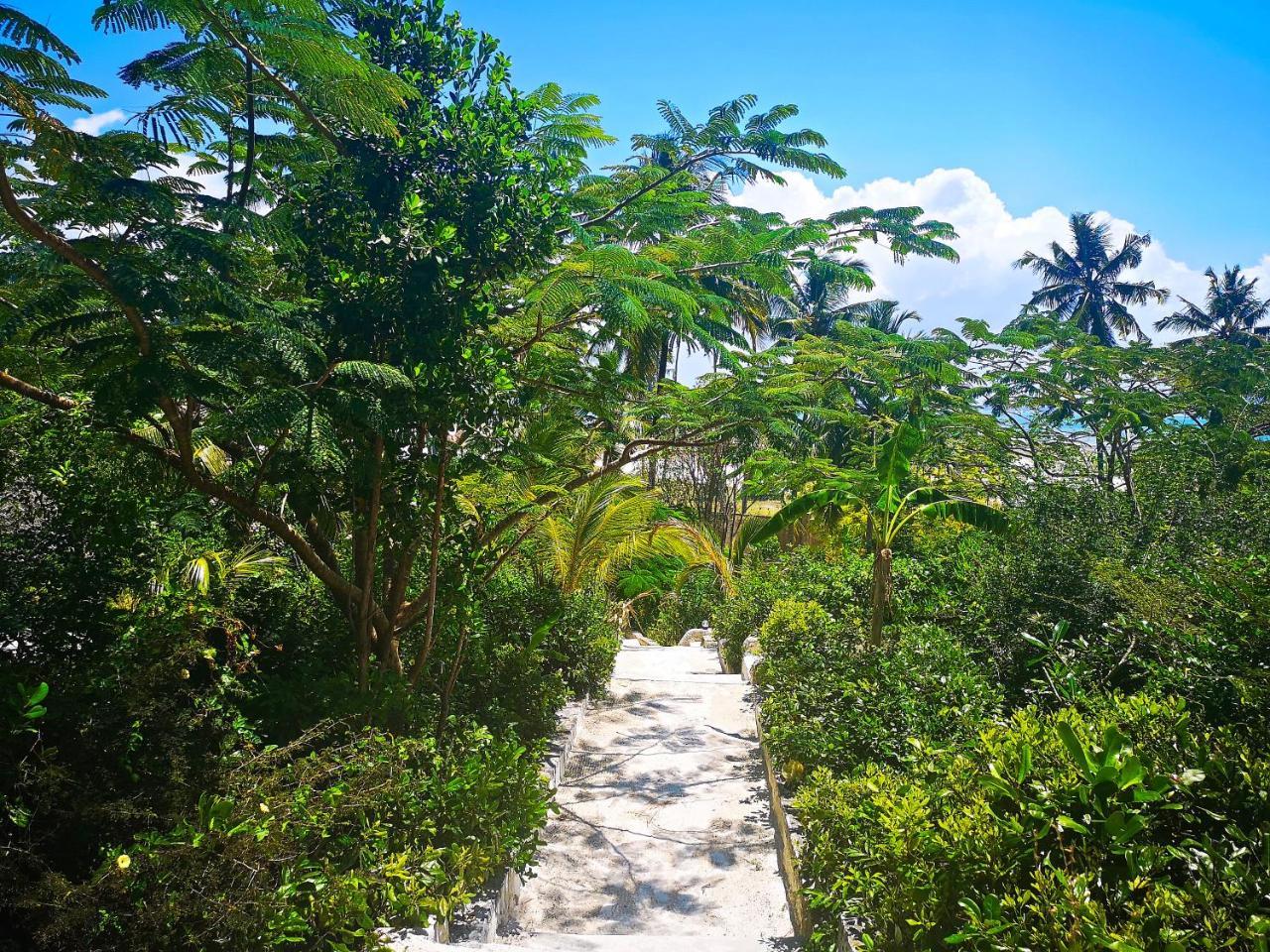 Hotel Kae Funk Zanzibar Michamvi Exterior foto